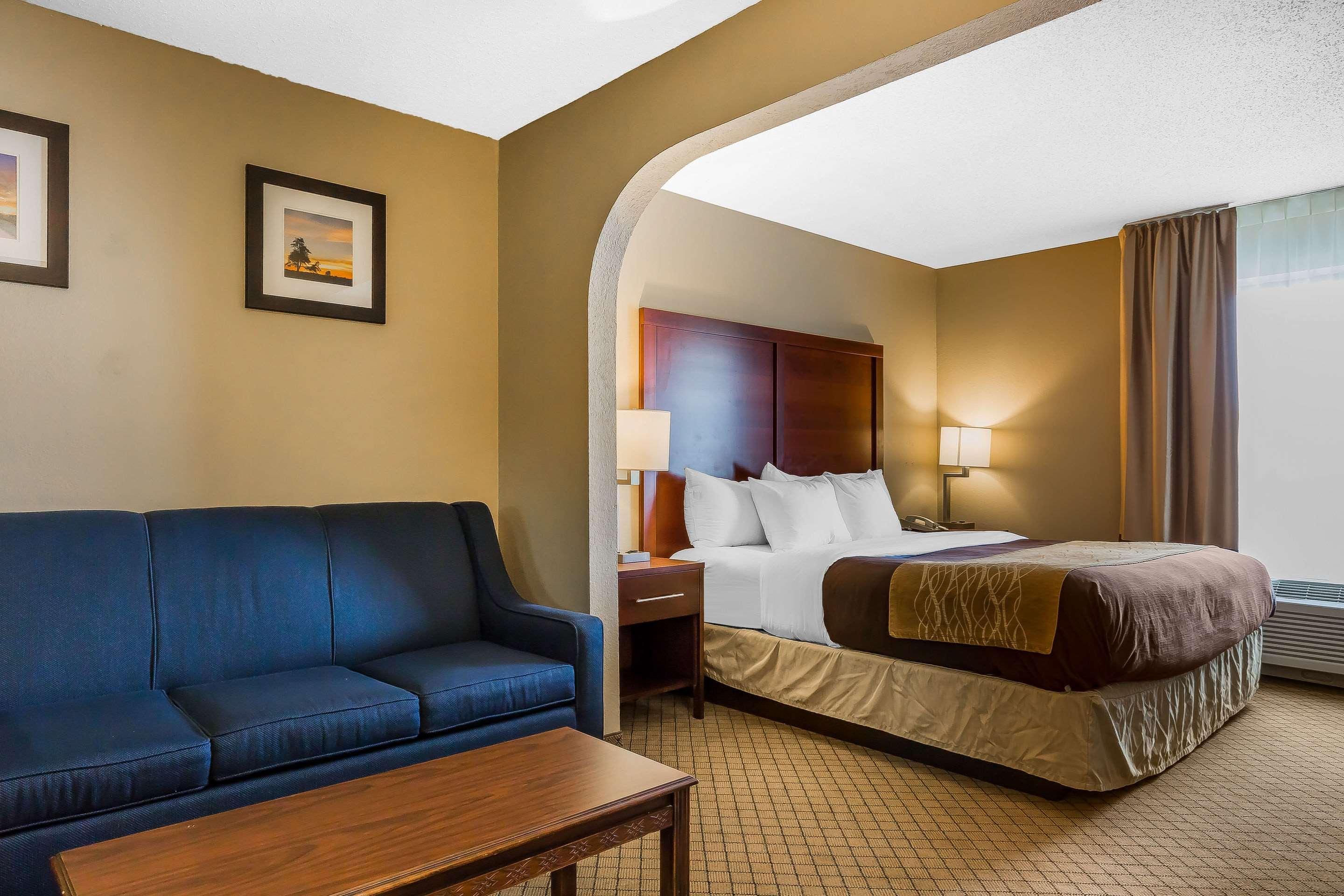 Comfort Inn & Suites Mishawaka-South Bend Buitenkant foto