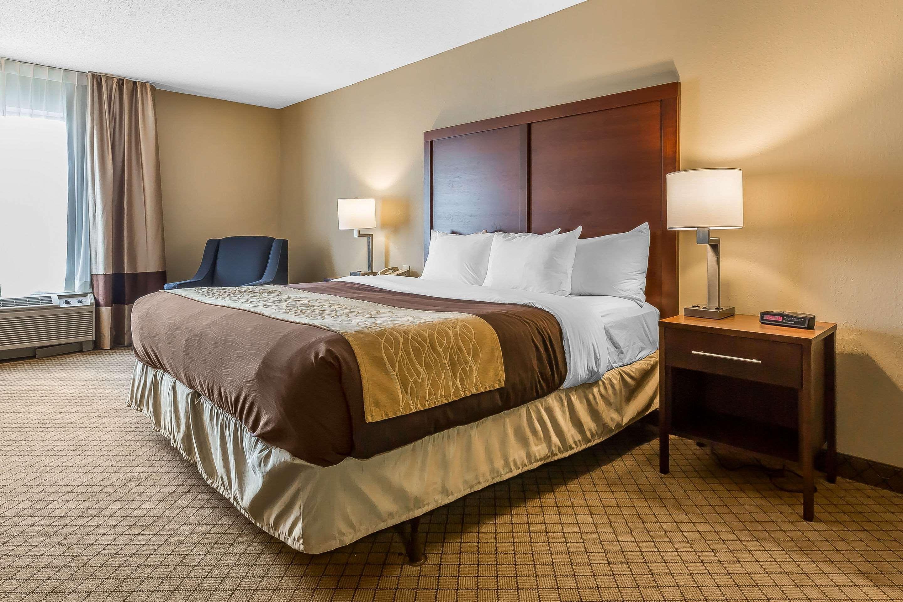 Comfort Inn & Suites Mishawaka-South Bend Buitenkant foto