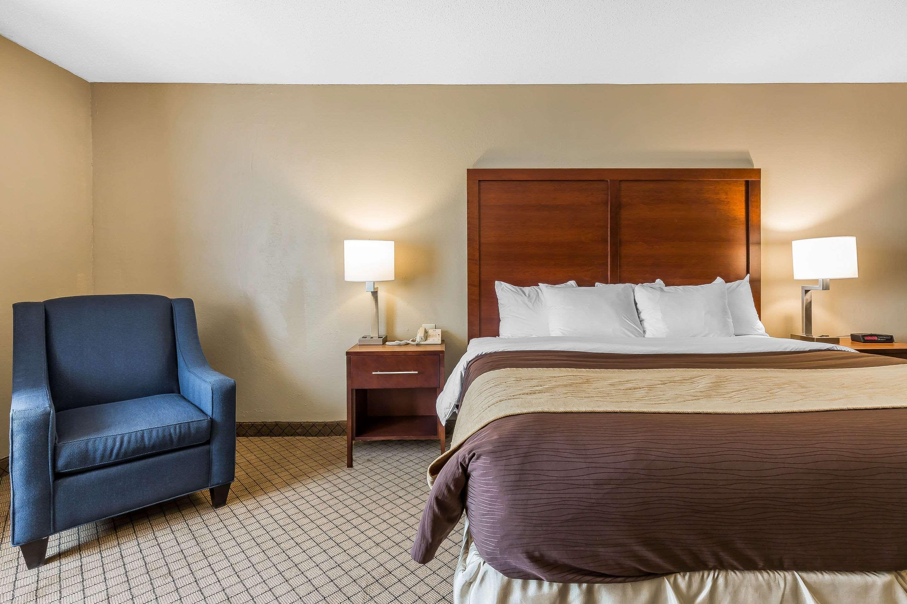 Comfort Inn & Suites Mishawaka-South Bend Buitenkant foto