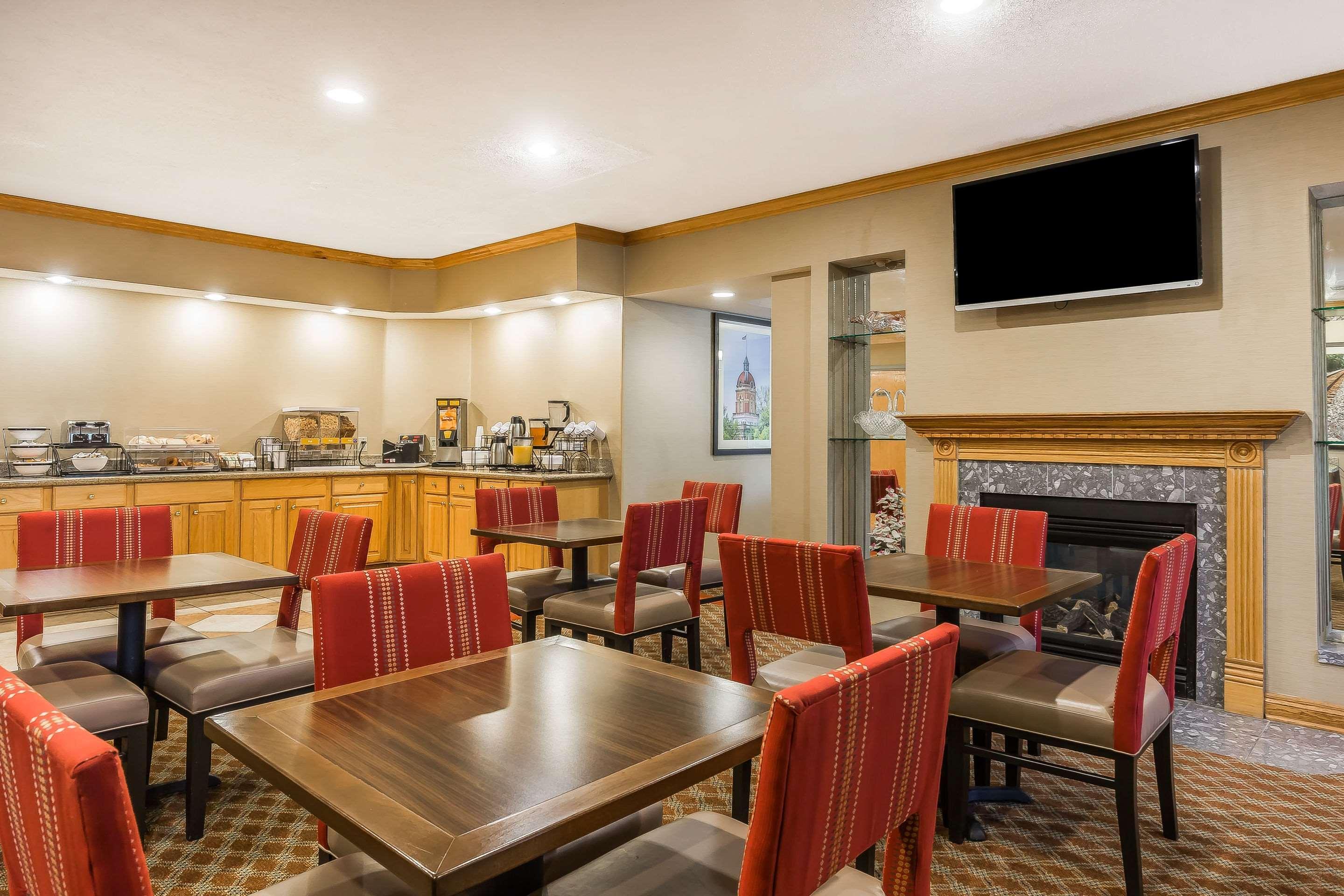 Comfort Inn & Suites Mishawaka-South Bend Buitenkant foto