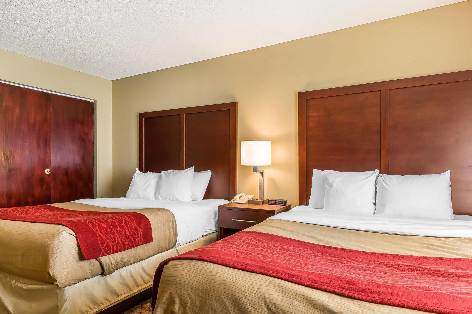 Comfort Inn & Suites Mishawaka-South Bend Buitenkant foto